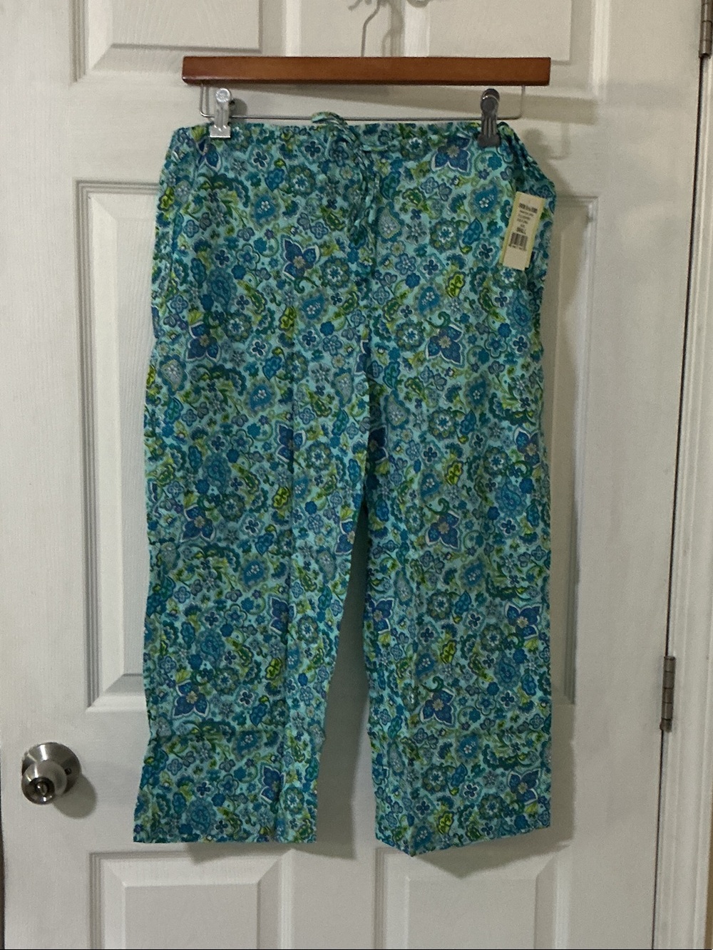 Swim systems, lady size small wide leg, beach cover-up pants